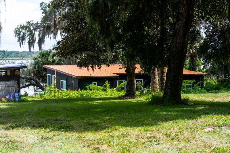 E L CARNEYS SUB - Residential