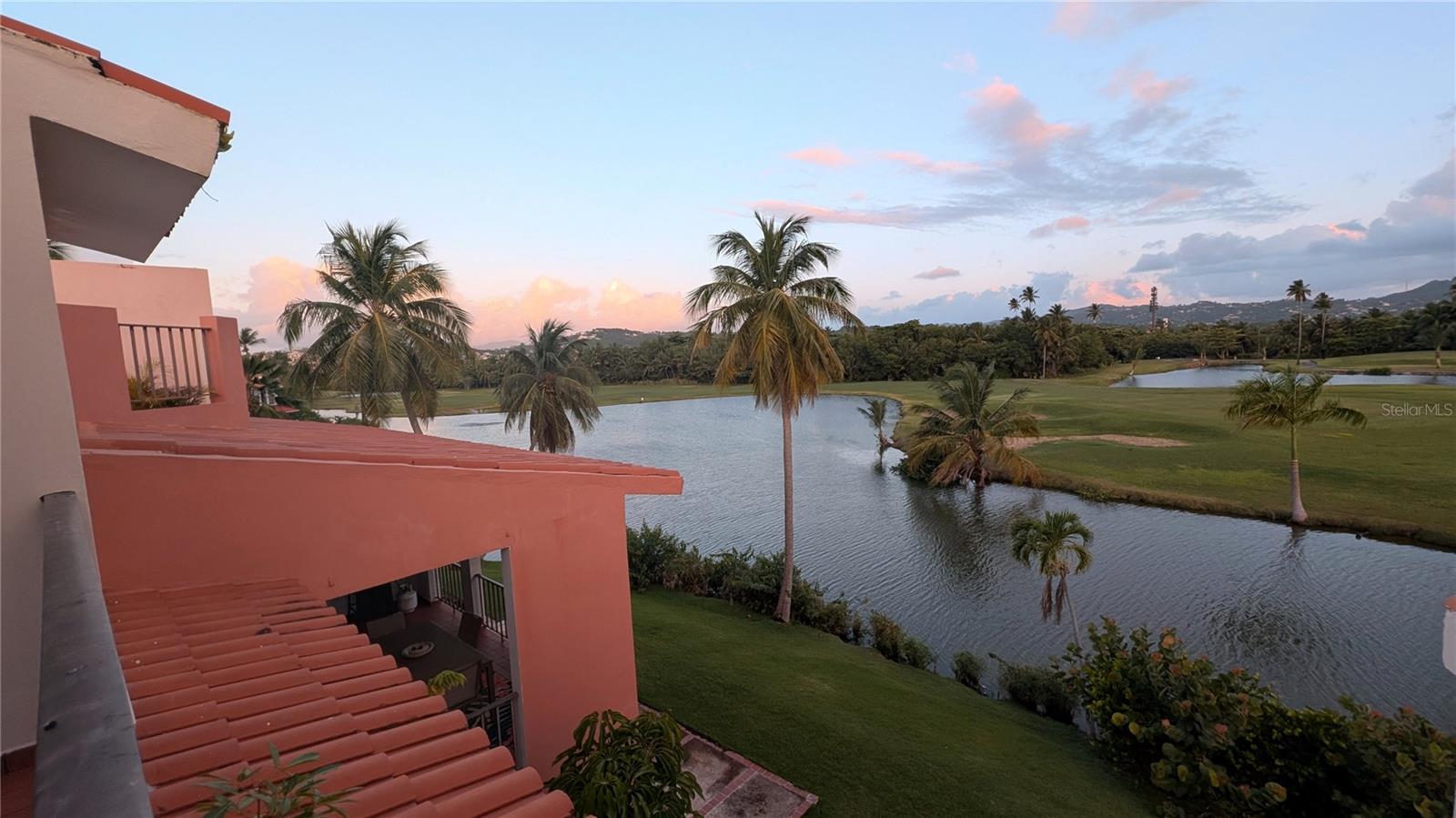 FAIRLAKES VILLAGE COMMUNITY - Residential Lease