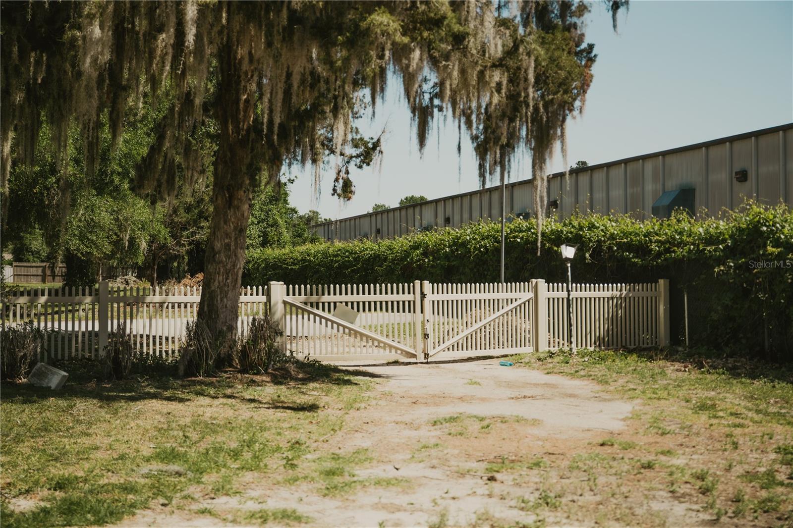 WESTVIEW - Residential