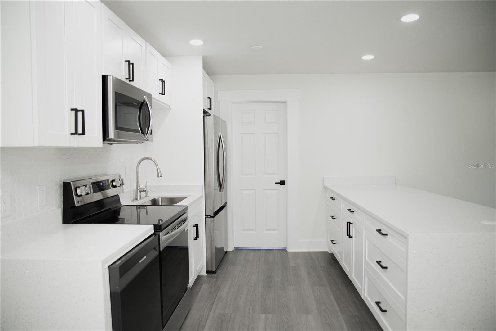 WESTVIEW - Residential