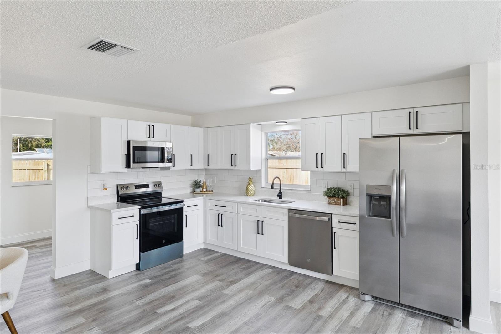 CARIBBEAN ISLES UNIT 03 - Residential