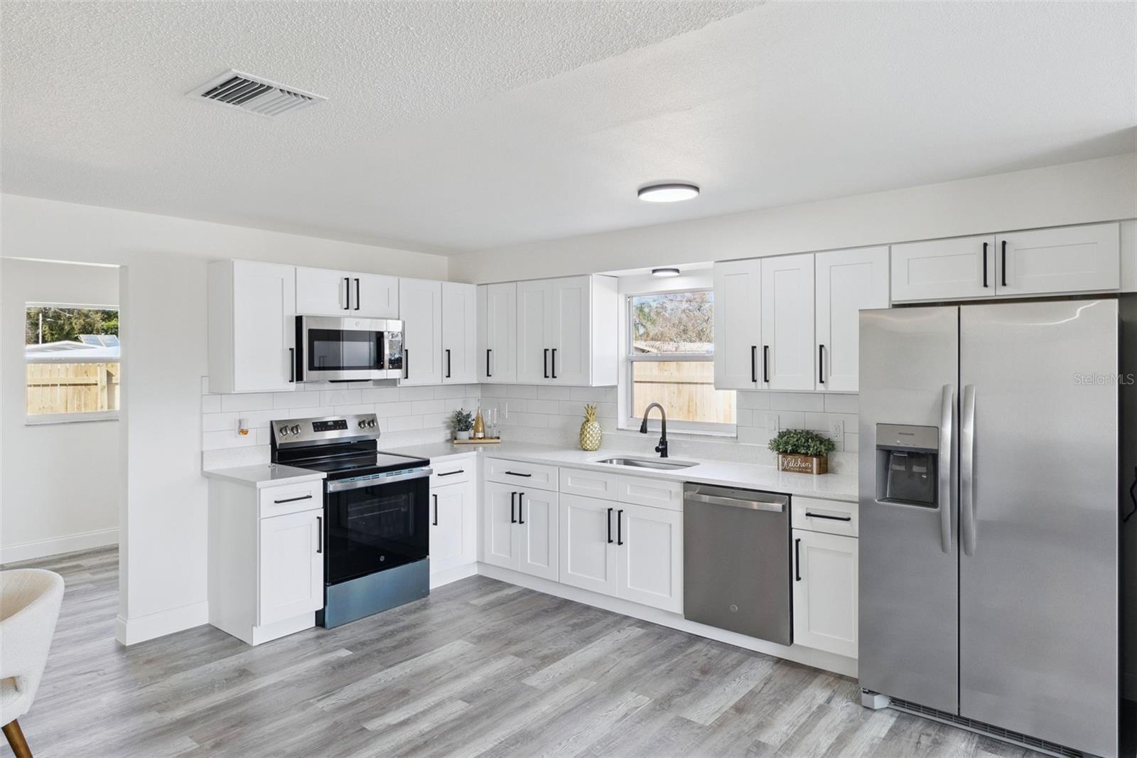 CARIBBEAN ISLES UNIT 03 - Residential