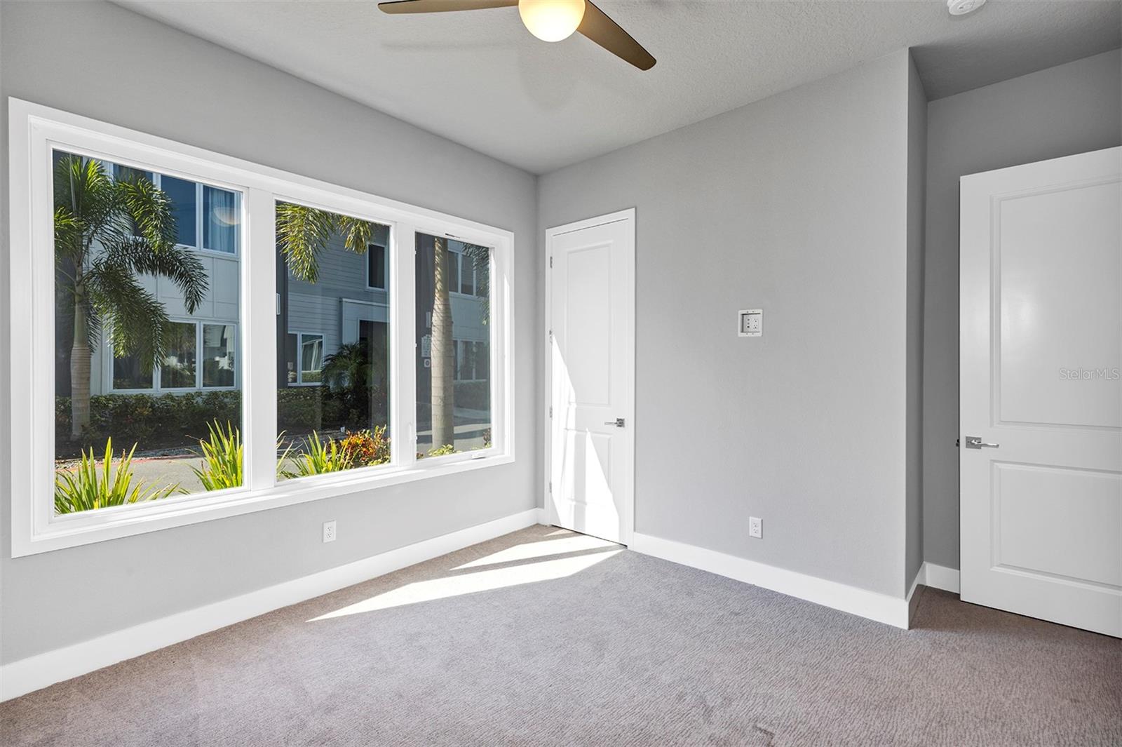 SPECTRUM AT REUNION CONDO PH 7A & 7B - Residential