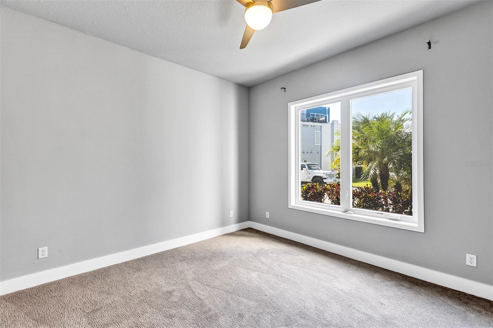 SPECTRUM AT REUNION CONDO PH 7A & 7B - Residential