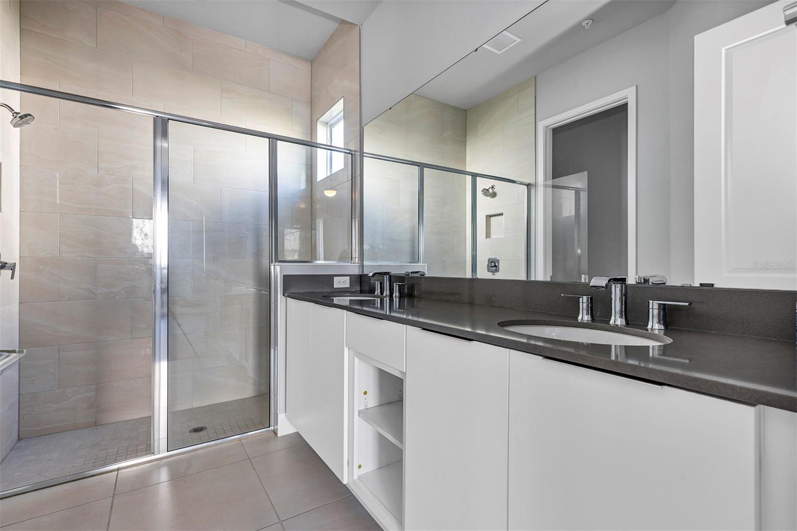 SPECTRUM AT REUNION CONDO PH 7A & 7B - Residential