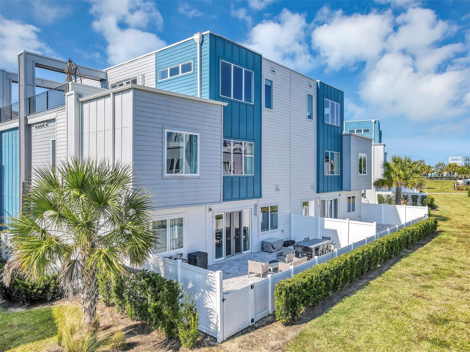 SPECTRUM AT REUNION CONDO PH 7A & 7B - Residential