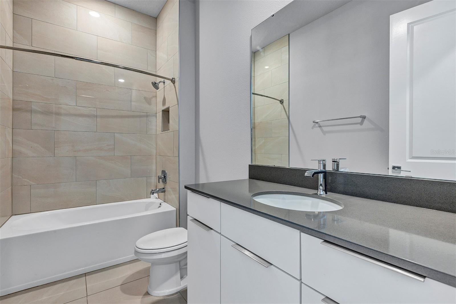 SPECTRUM AT REUNION CONDO PH 7A & 7B - Residential