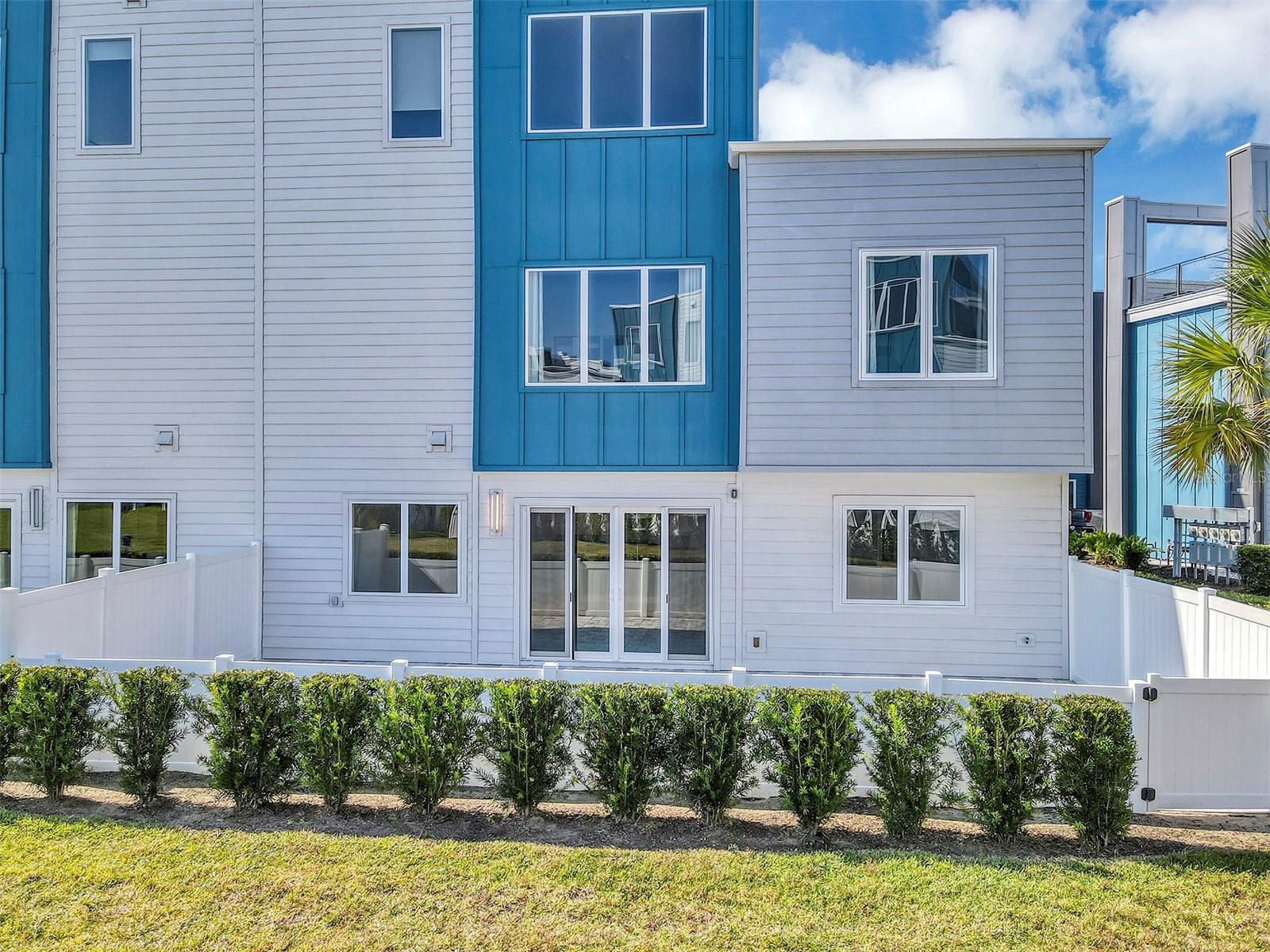 SPECTRUM AT REUNION CONDO PH 7A & 7B - Residential