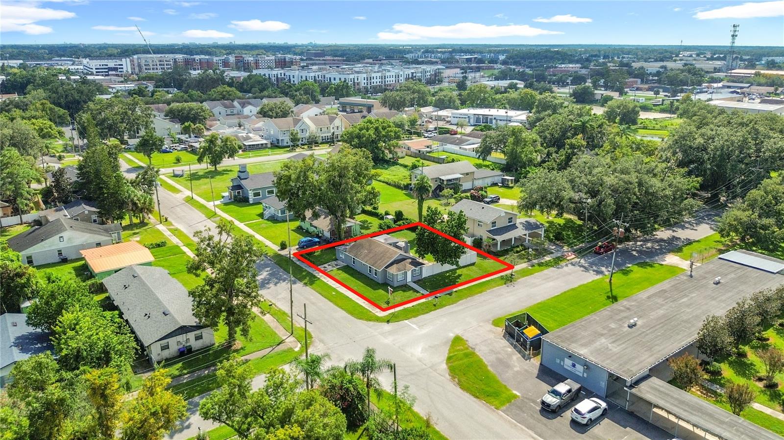 1600 ROOSEVELT AVENUE