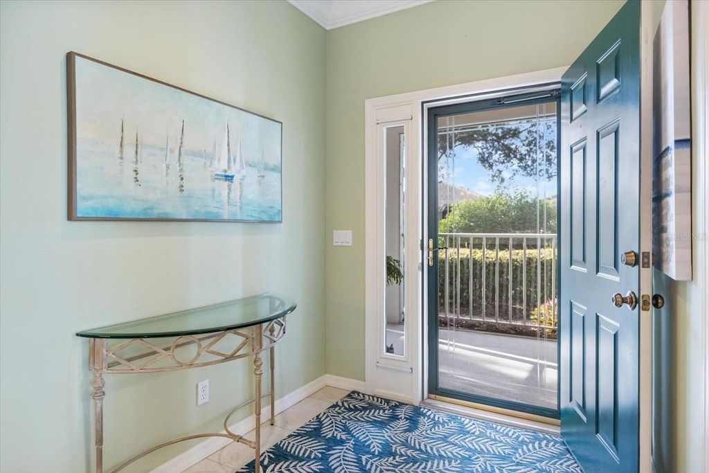 Photo of 900 Paisley Court #1, Venice, FL 34293 (MLS # N6140732)