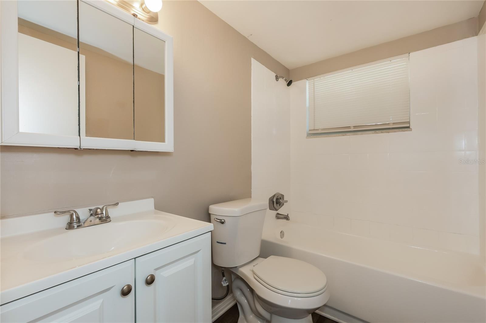 PLANTATION ESTATES UNIT 3 - Residential