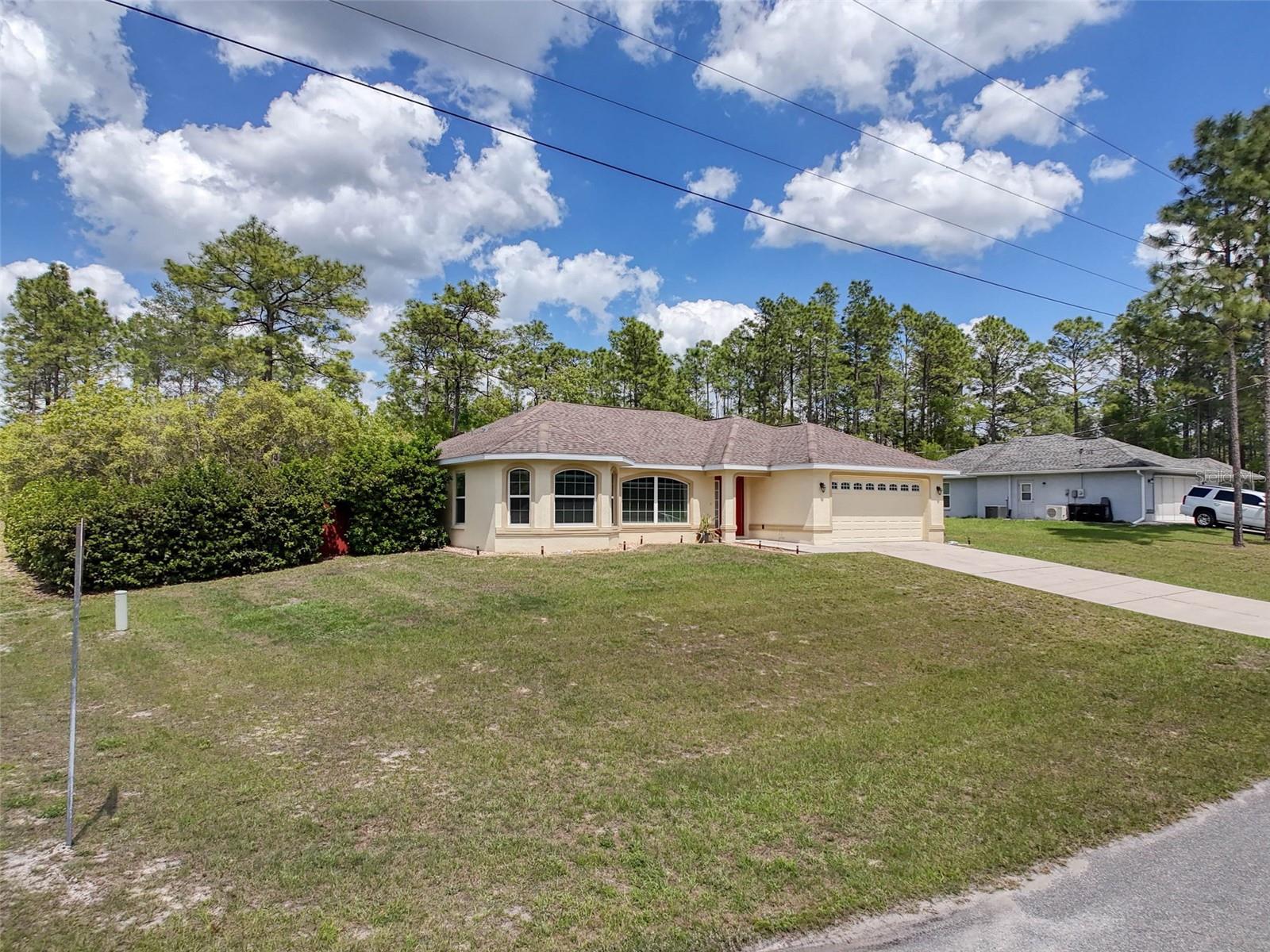 1389 W VALIANT PLACE