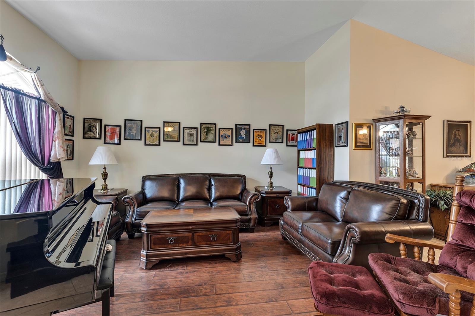 SILVER GLEN PH 01 VILLAGE 02 - Residential