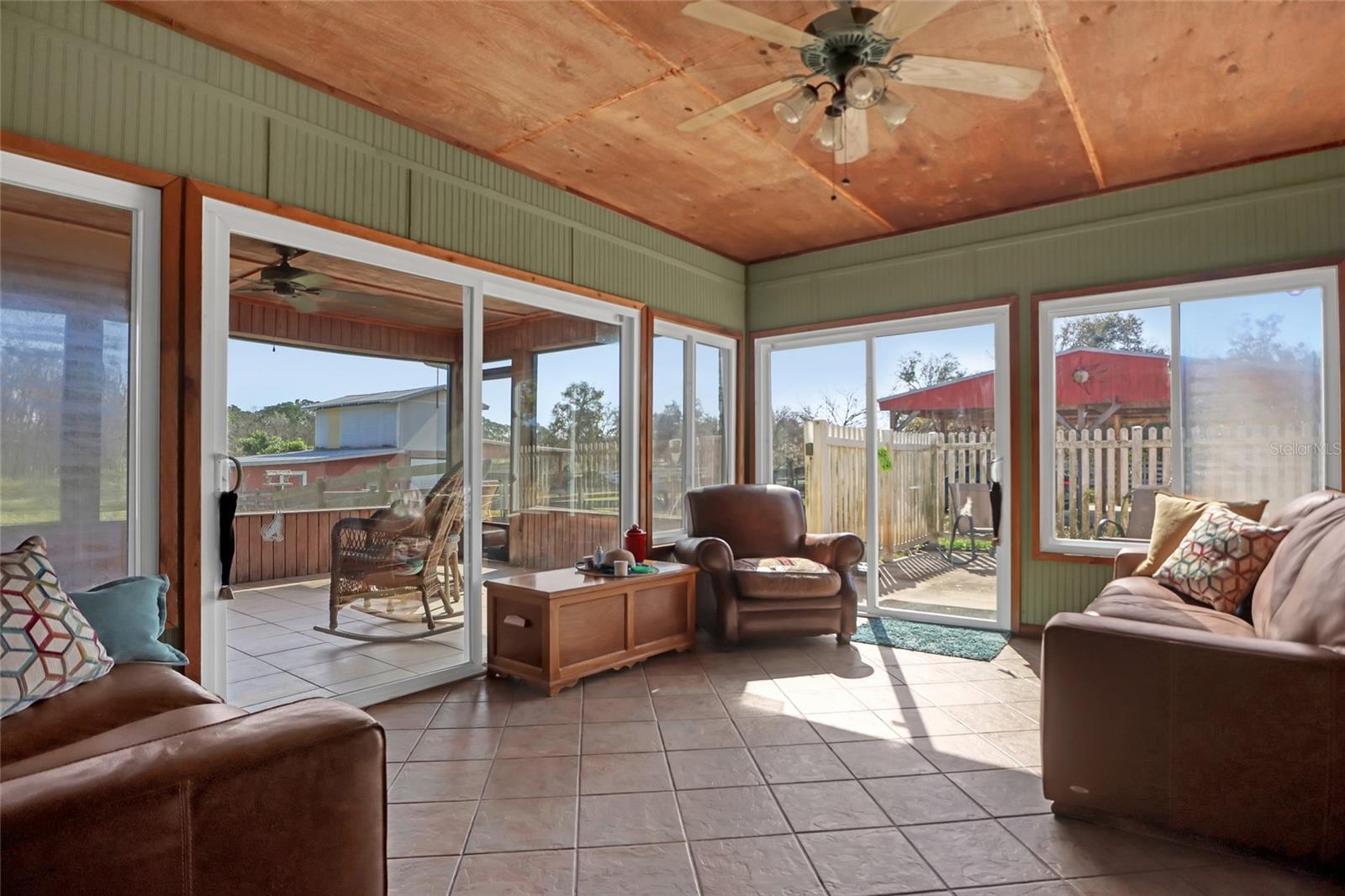 INDIAN RIVER PARK REPLAT SEC 17 - Residential