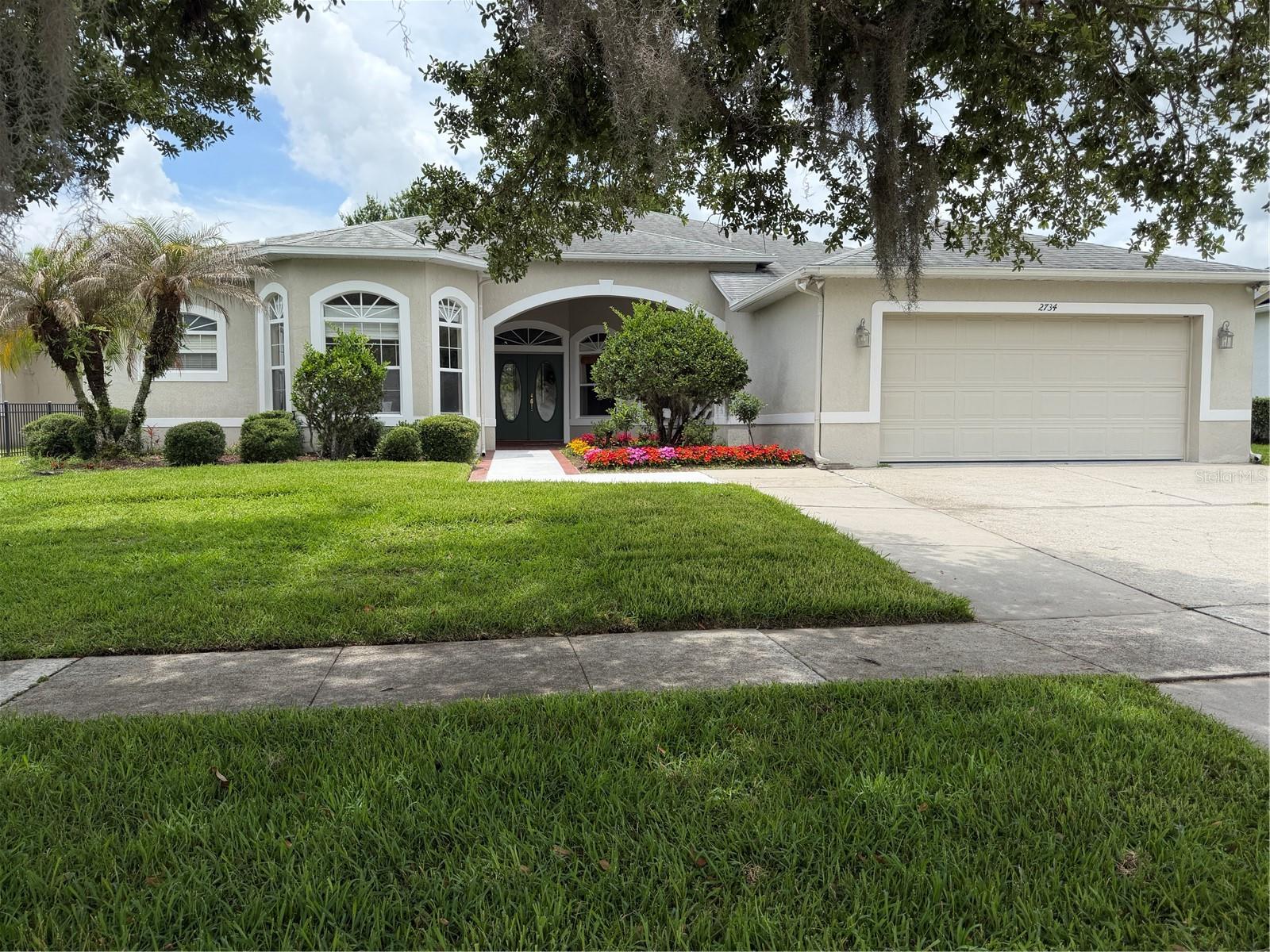 STONEYBROOK - Residential