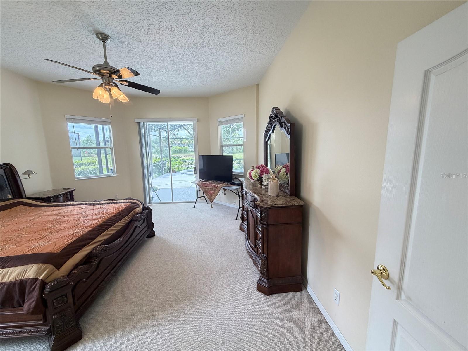 STONEYBROOK - Residential