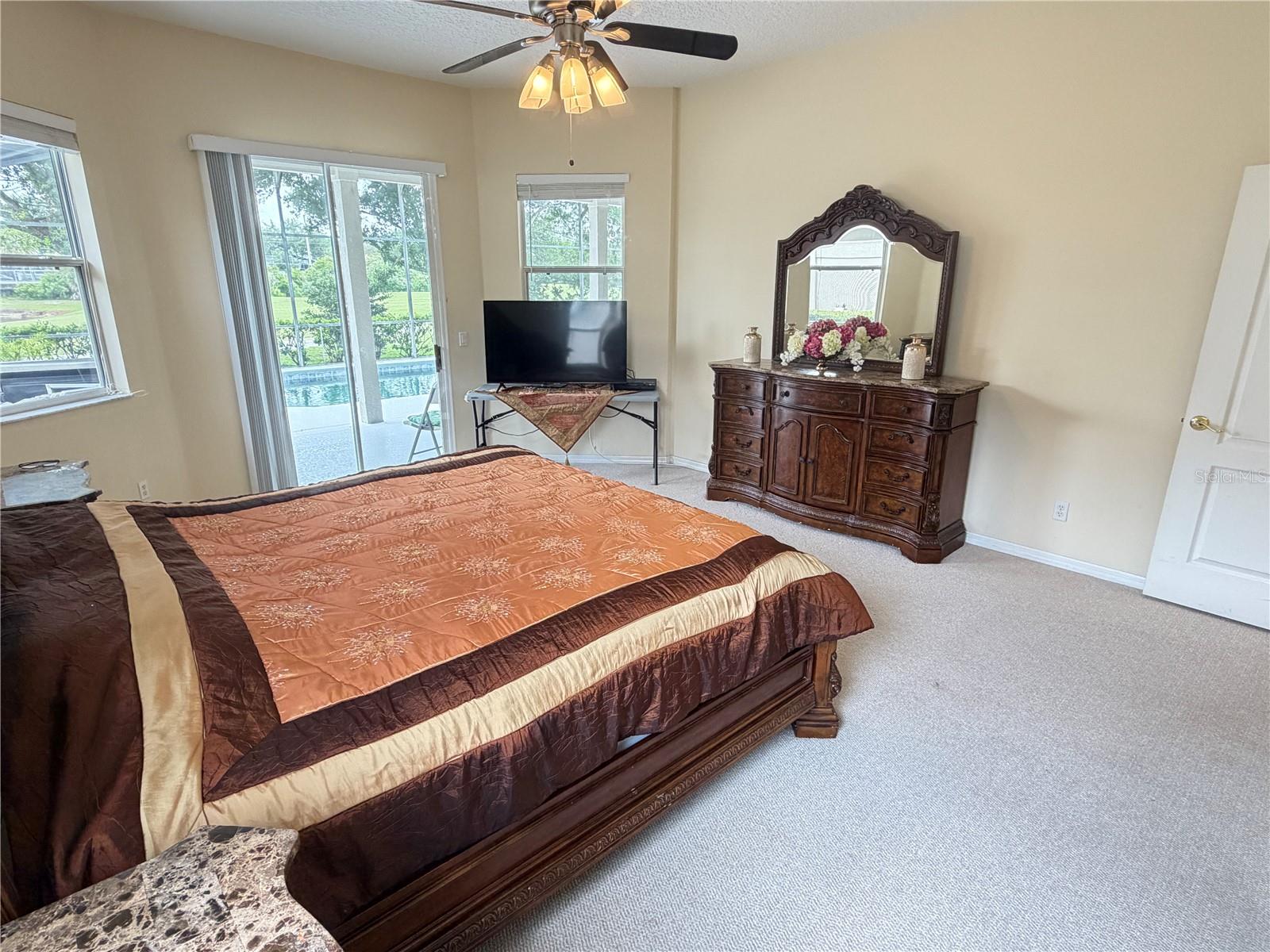 STONEYBROOK - Residential