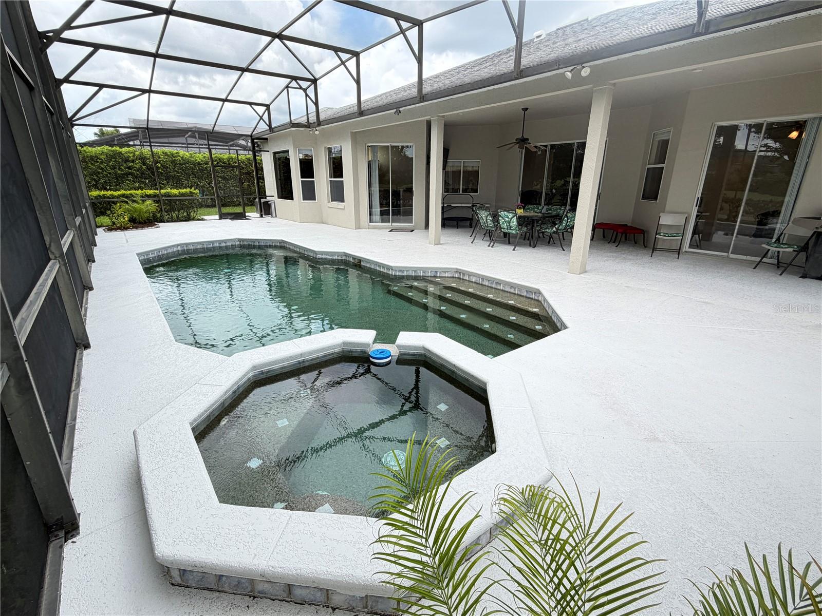 STONEYBROOK - Residential