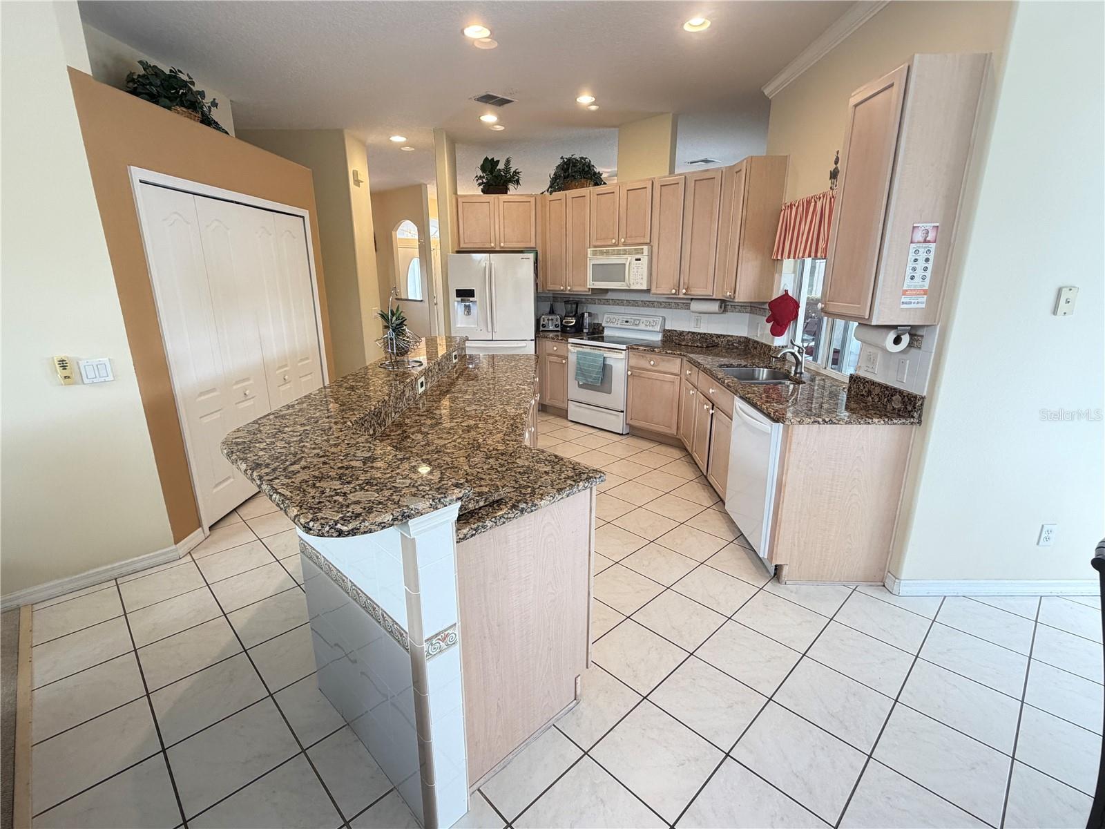STONEYBROOK - Residential