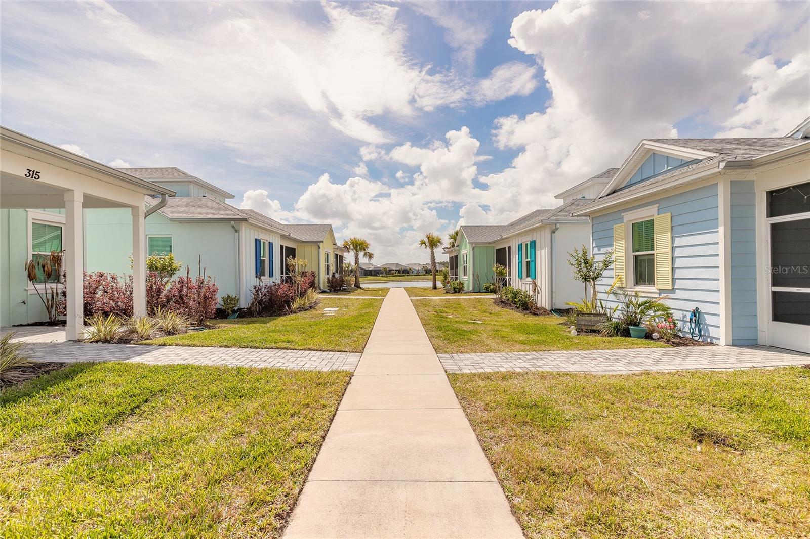 LATITUDE/DAYTONA BEACH PH 7 - Residential