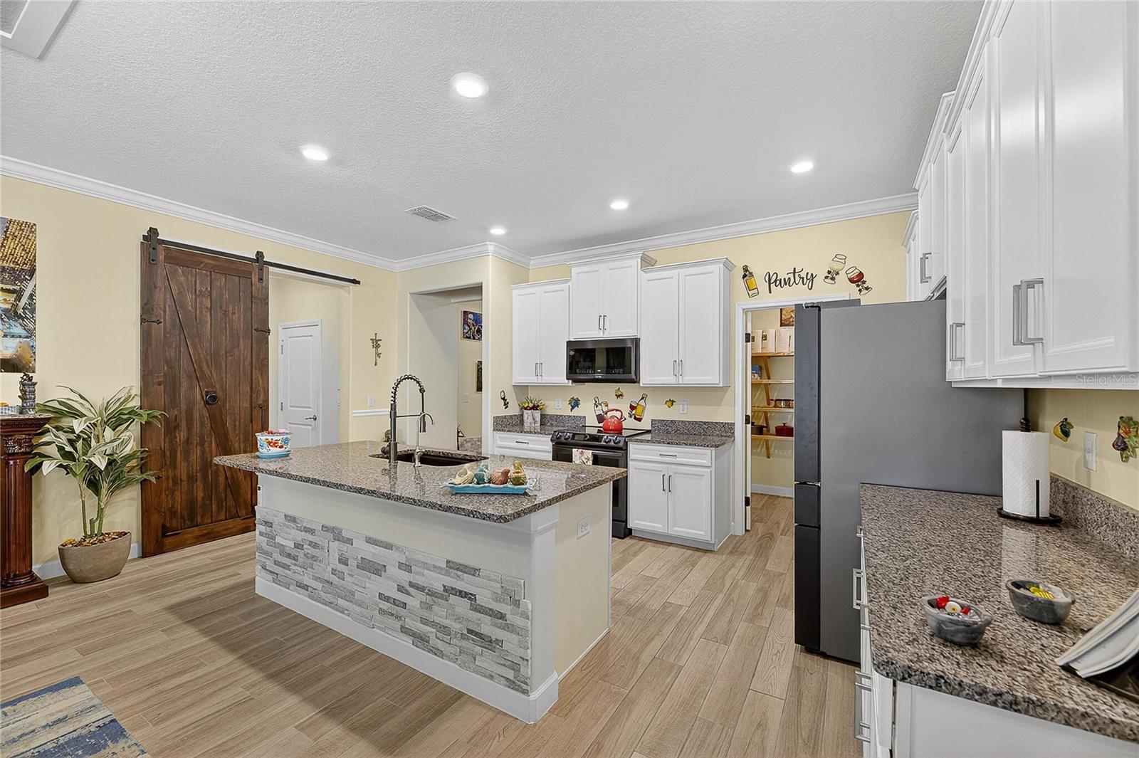 FOREST BROOKE ACTIVE ADULT PH - Residential