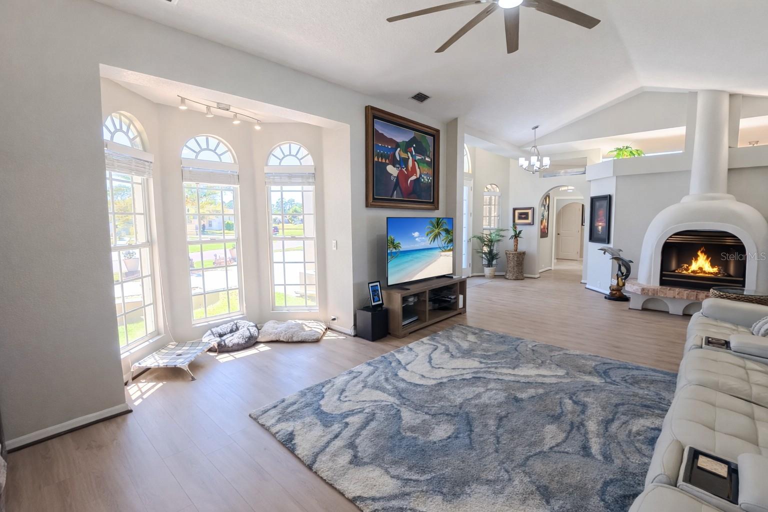 ROTONDA WEST LONG MEADOW - Residential