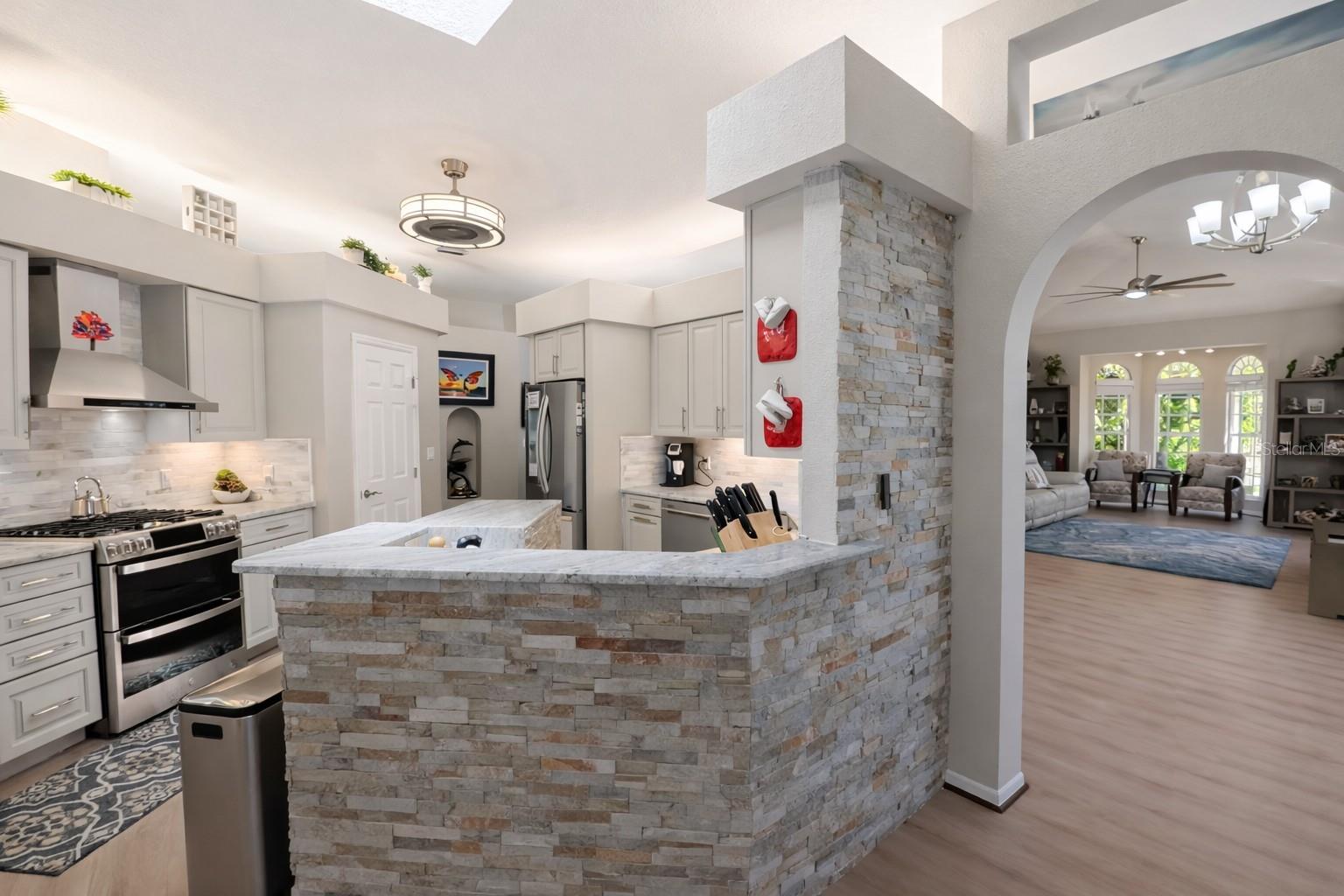 ROTONDA WEST LONG MEADOW - Residential