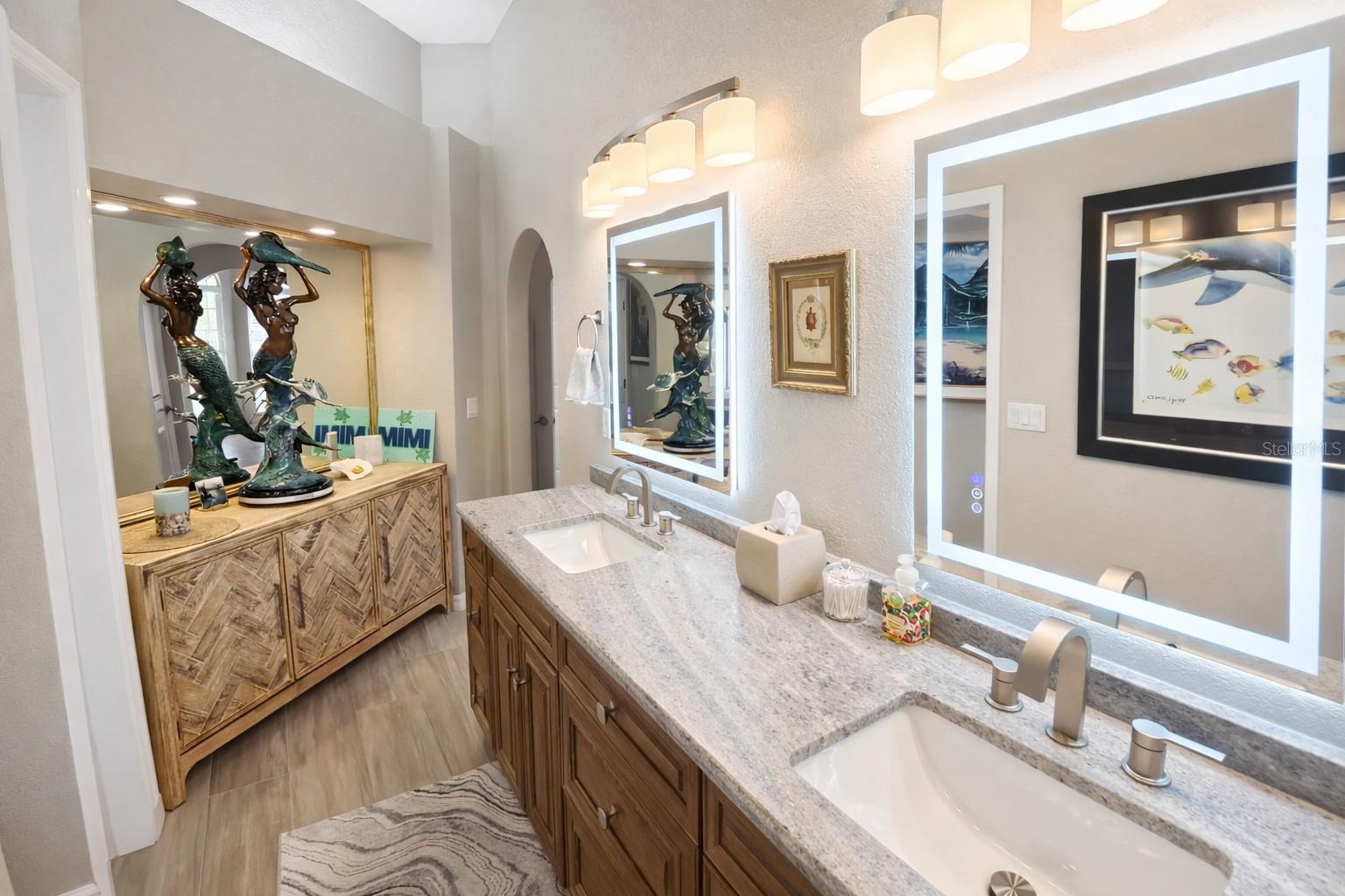 ROTONDA WEST LONG MEADOW - Residential