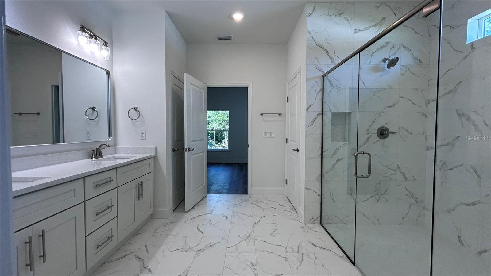 MARION OAKS UN 10 - Residential