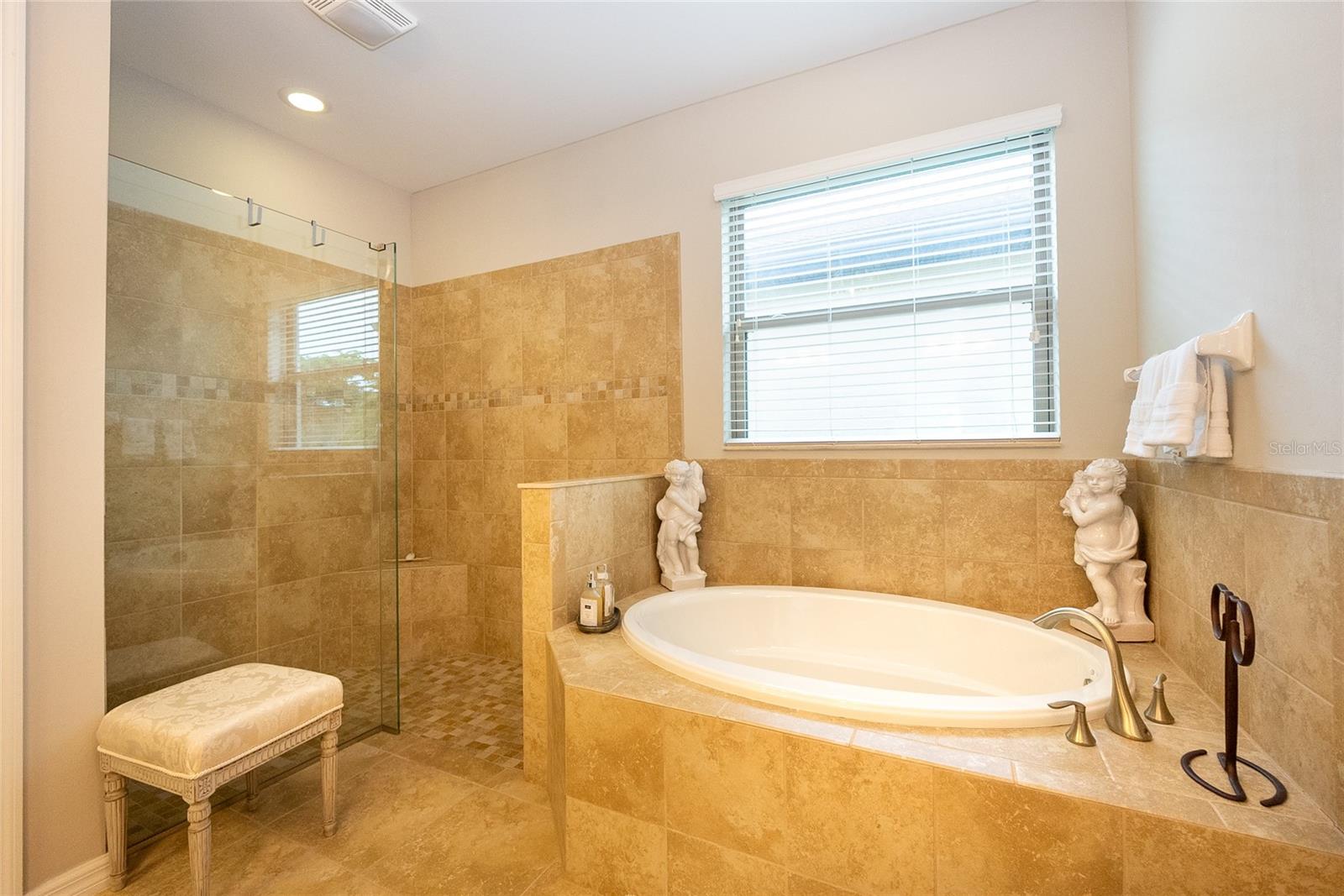 TOSCANA ISLES UN 1 - Residential Lease