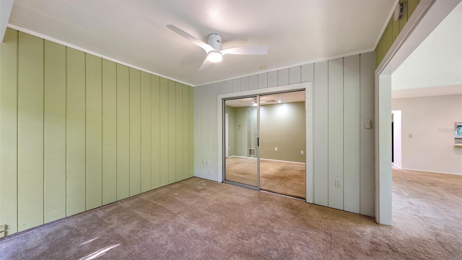 VILLAGE GARDENS - Residential