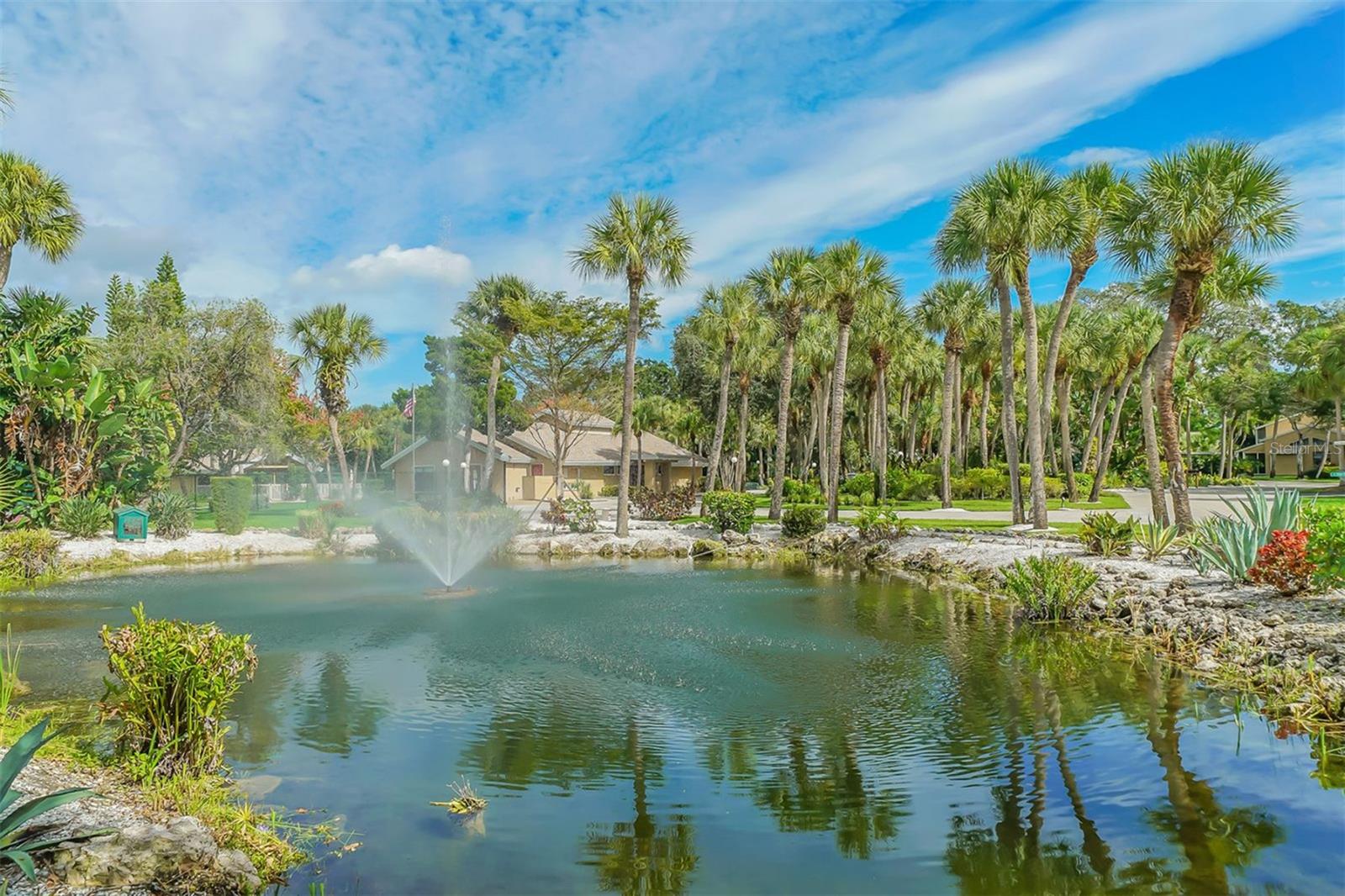 VILLAGE GARDENS - Residential