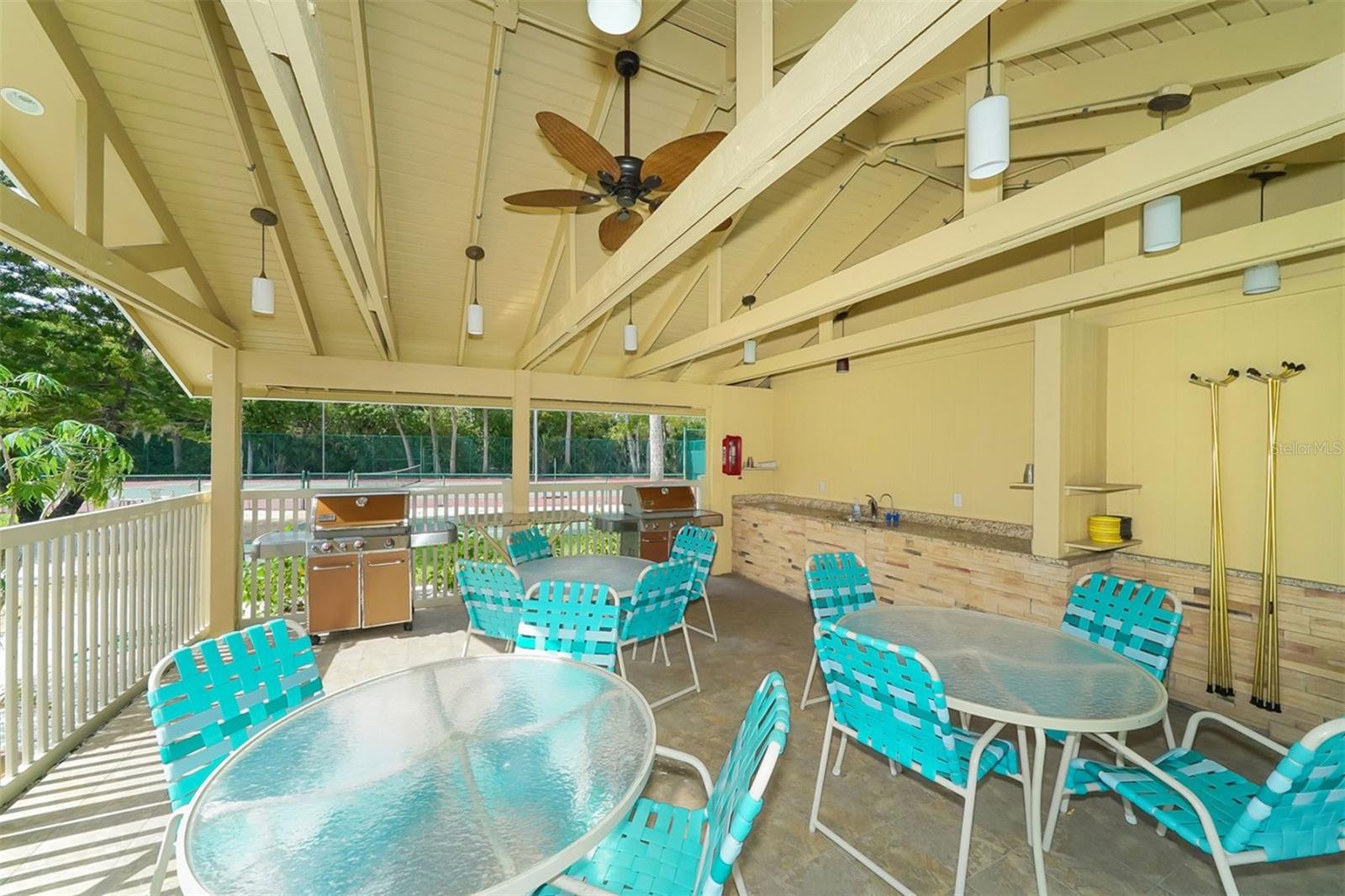 VILLAGE GARDENS - Residential