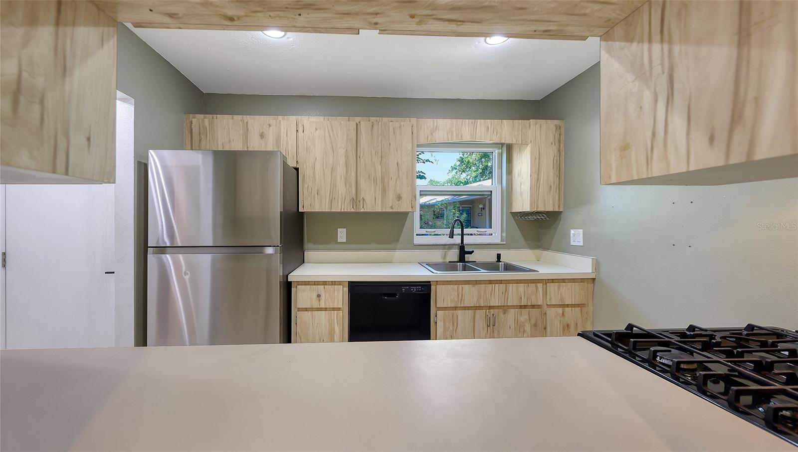 4969 VILLAGE GARDENS DRIVE 52