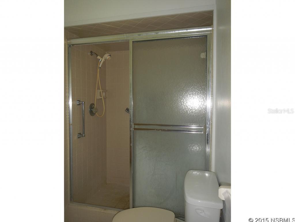 Florida Shores 01 - Residential