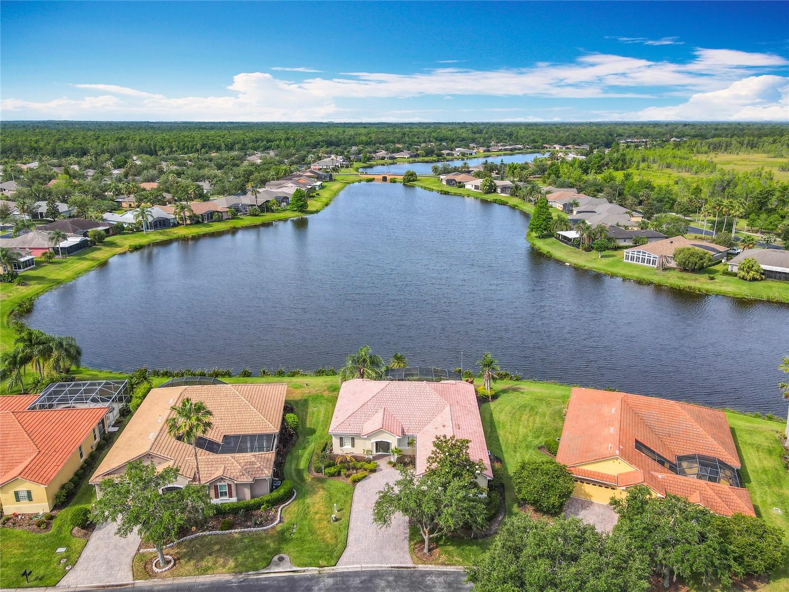 644 SHOREHAVEN DRIVE