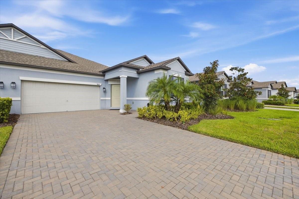 9859 CAMPANULA COURT