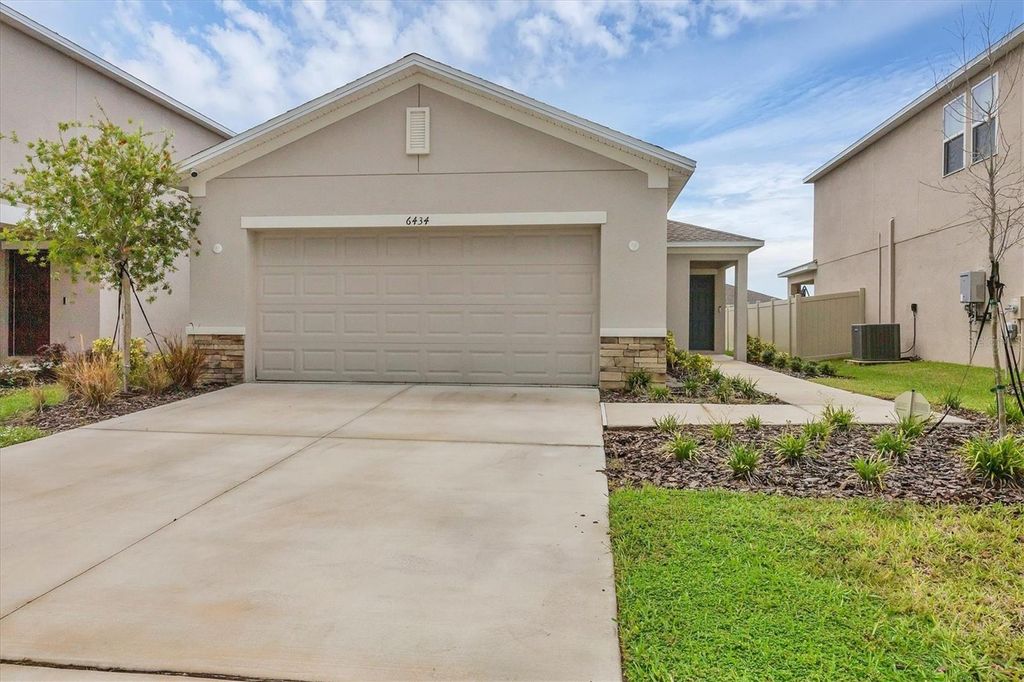 Photo of 6434 Milestone Loop, Palmetto, FL 34221 (MLS # TB8421268)