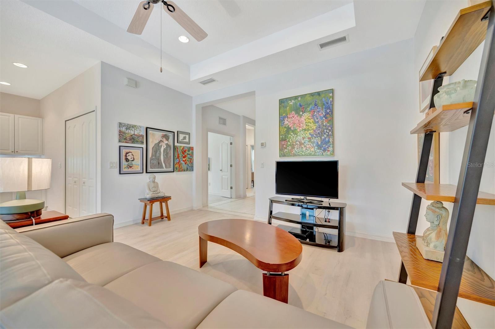 RIVER SOUND - Residential