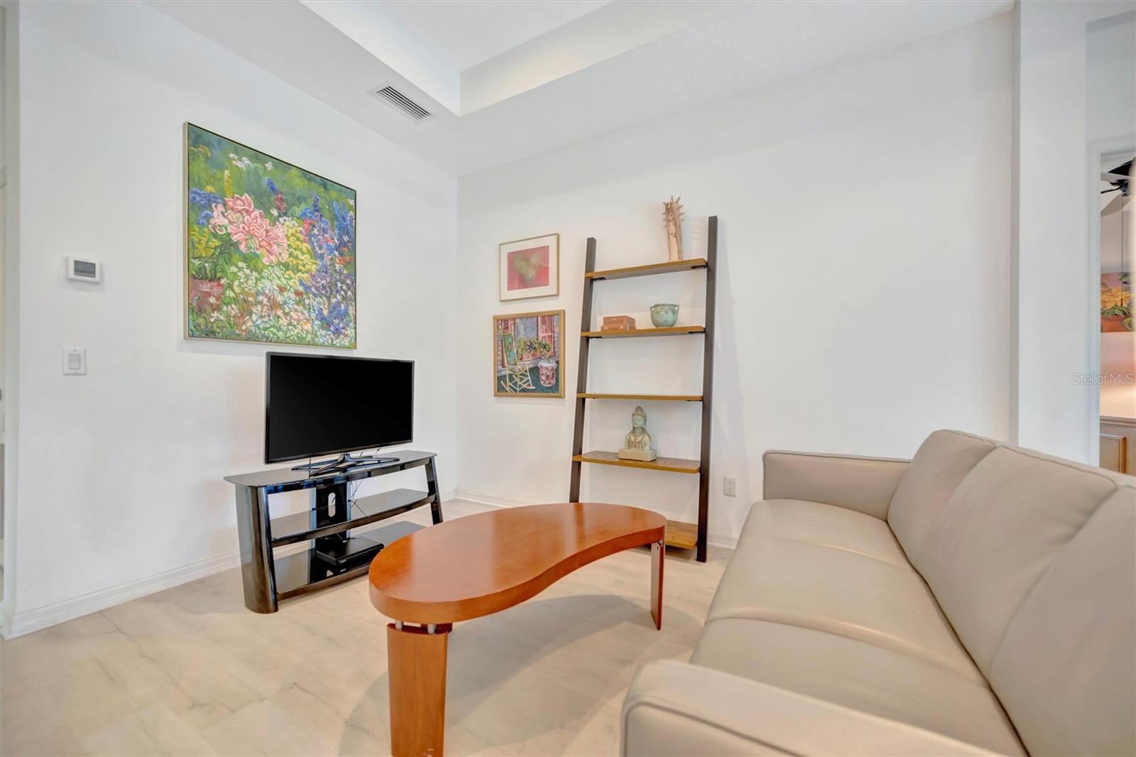 RIVER SOUND - Residential