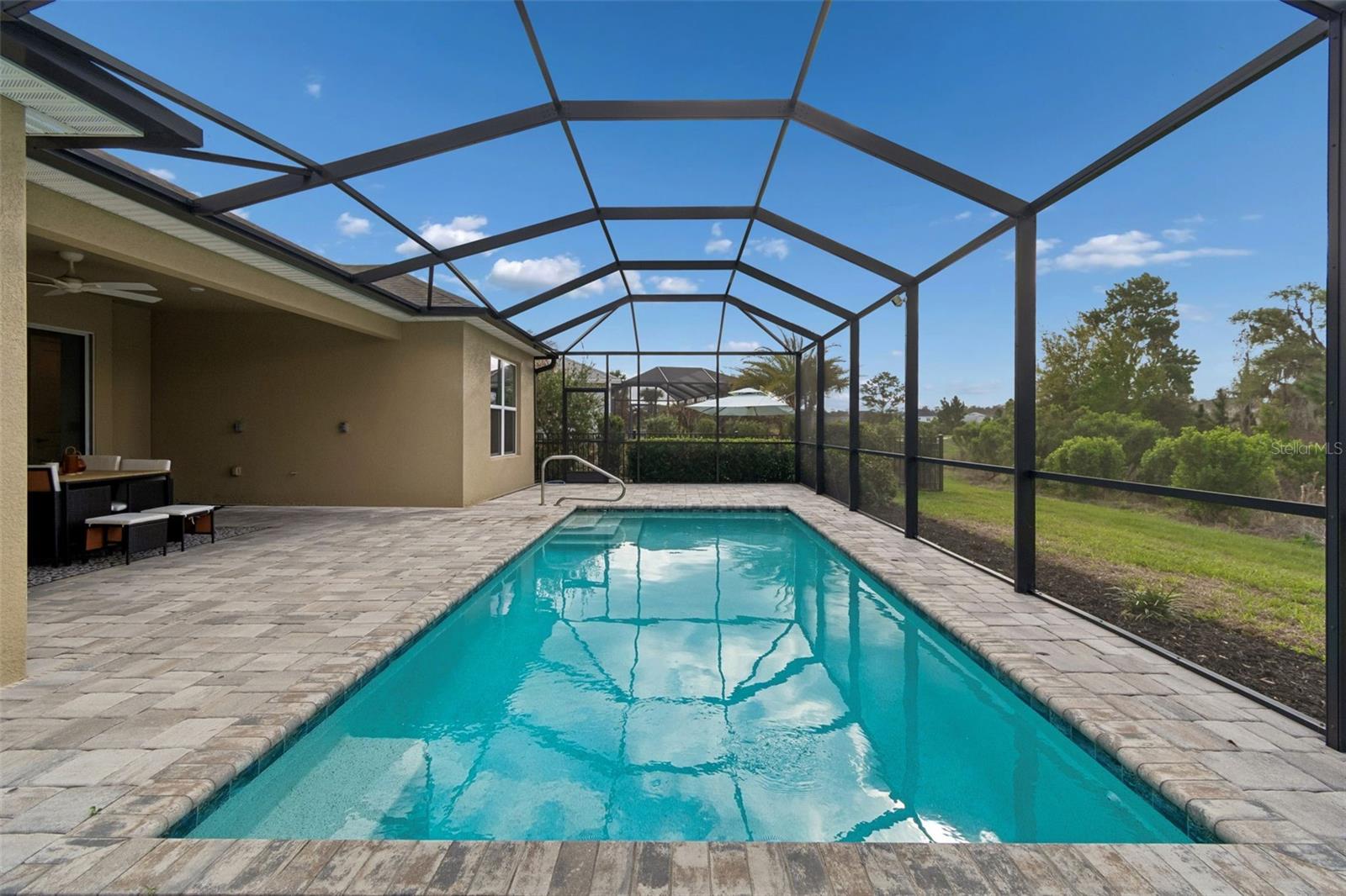 RIVER LANDING - Residential