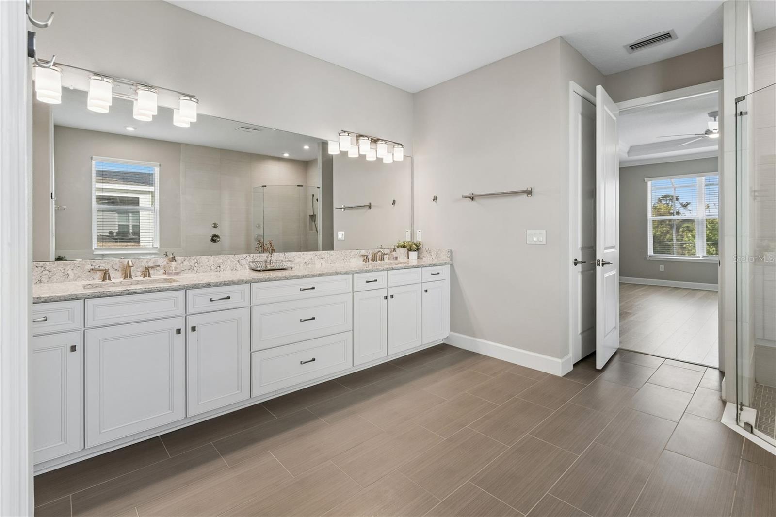 RIVER LANDING - Residential