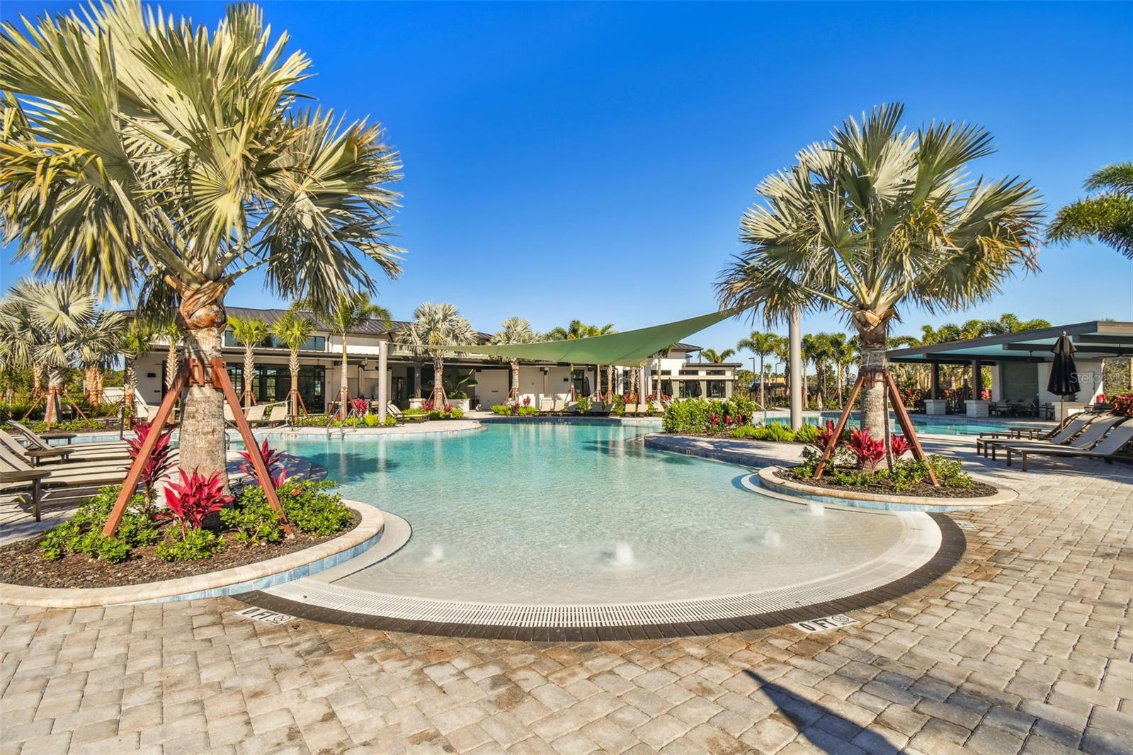 RIVER LANDING - Residential