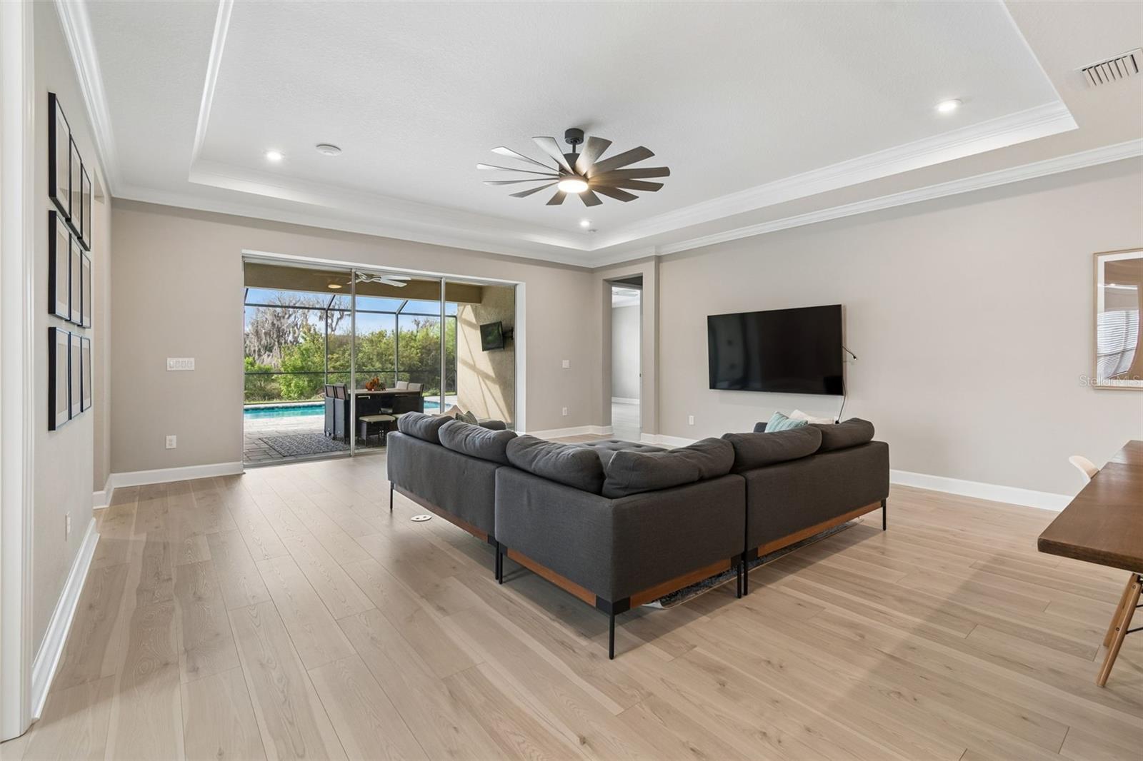 RIVER LANDING - Residential