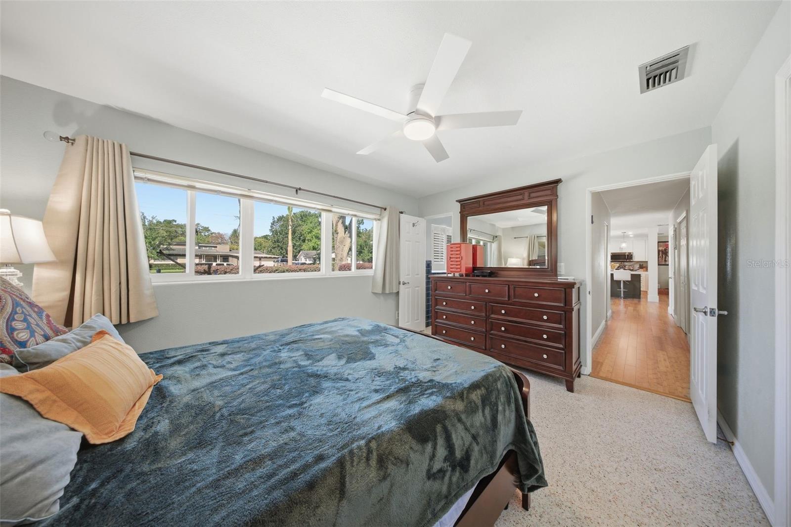 OAKLAND SHORES 1ST ADD - Residential