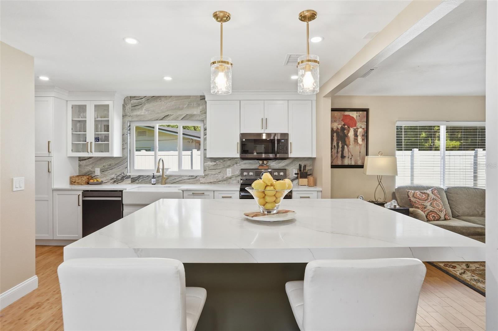 OAKLAND SHORES 1ST ADD - Residential