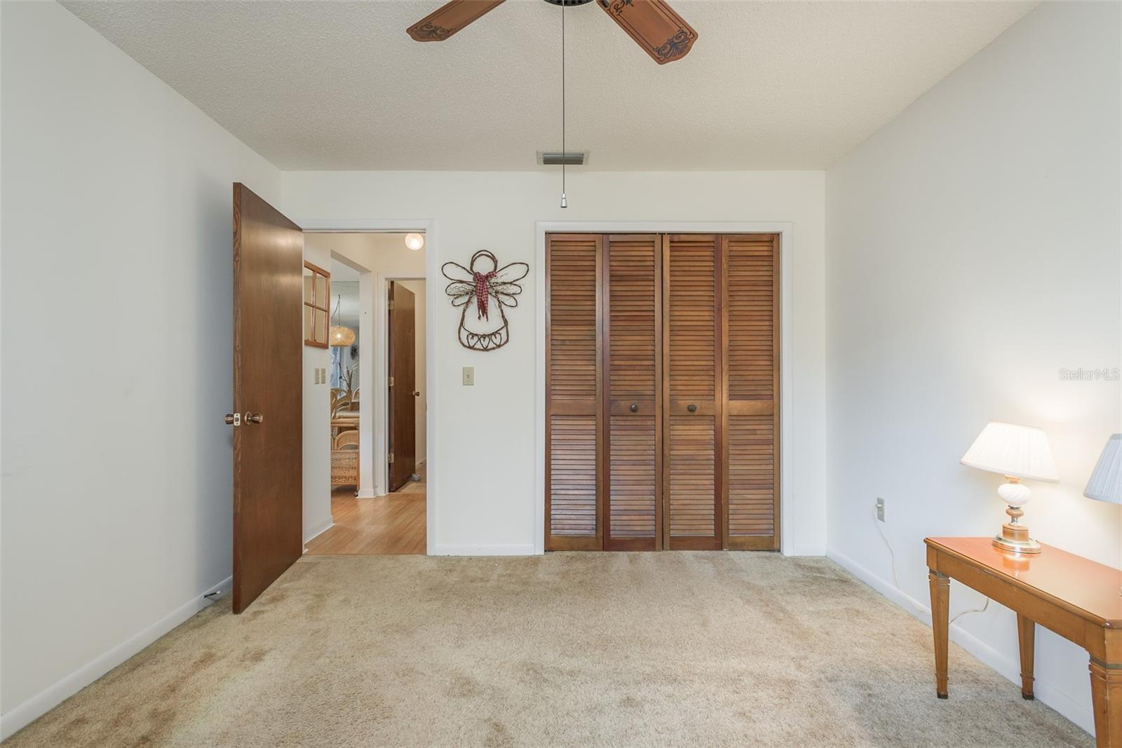 LAUREL OAK WOODS - Residential