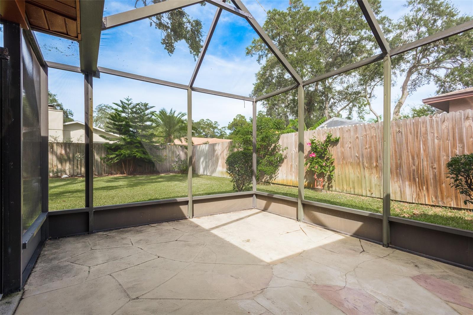 LAUREL OAK WOODS - Residential