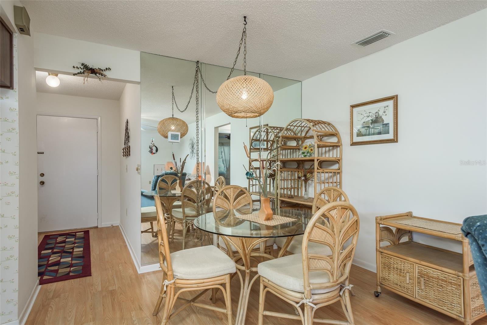 LAUREL OAK WOODS - Residential