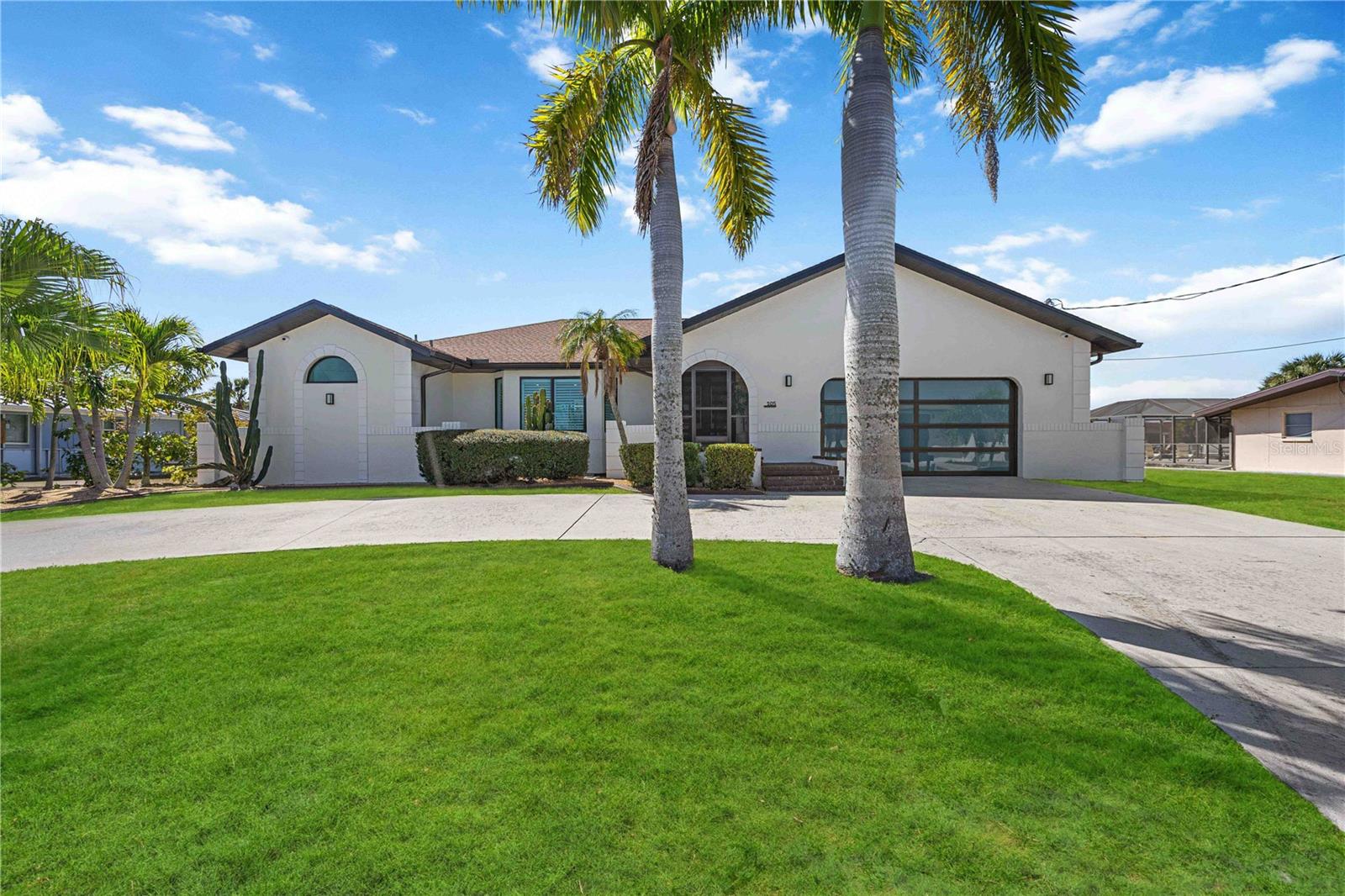 105 SINCLAIR STREET SE